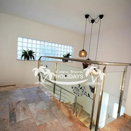 וילה Costa Brava Holidays Mimosa Sea View And Luxe *