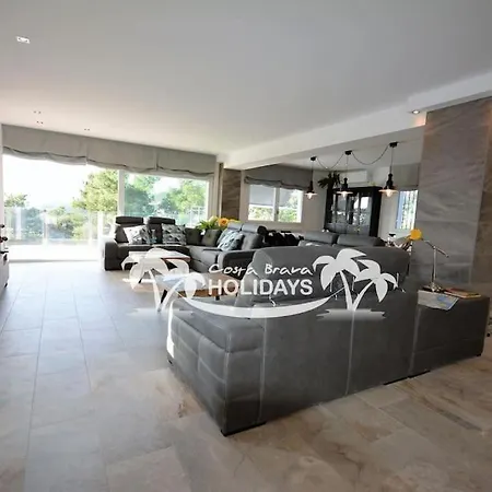Costa Brava Holidays Mimosa Sea View And Luxe Villa Lloret de Mar