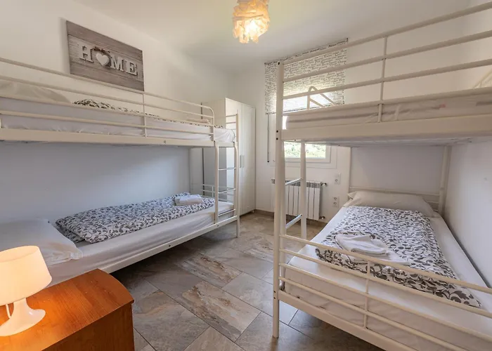 Вилла Costa Brava Holidays Mimosa Sea View And Luxe Льорет-де-Мар